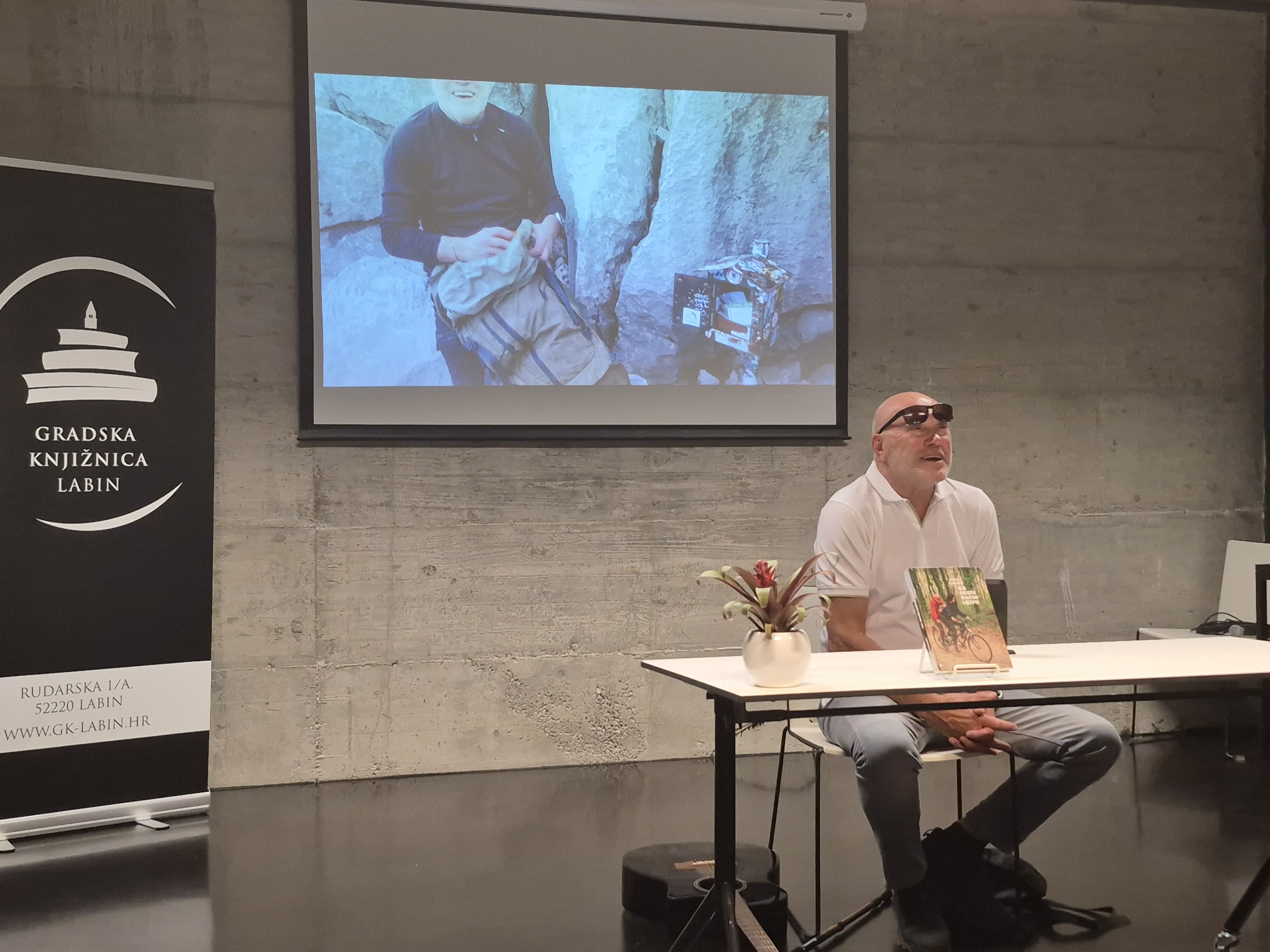 Život je lijep i kad si slijep Život je lijep i kad si slijep