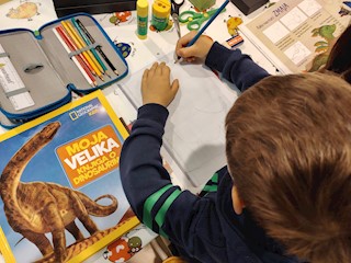 MHK // Održana edukativno-kreativna radionica "Čitamo i stvaramo: odabrala knjižničarka“